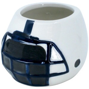 ceramic Penn State football helmet planter